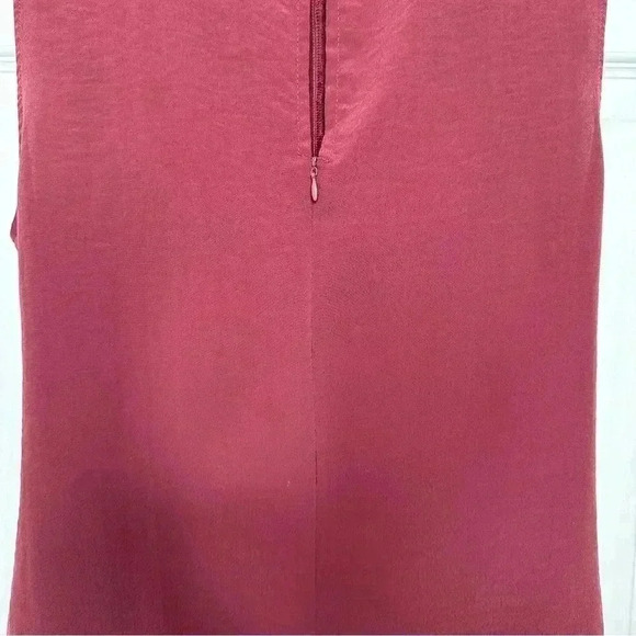 Suzy Shier Blouse Sleeveless Cross Front Burgundy Size Large - Picture 15 of 16